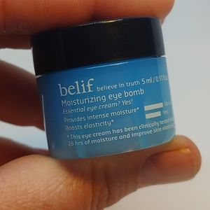 Belif Moisturizing Eye Bomb Mini
